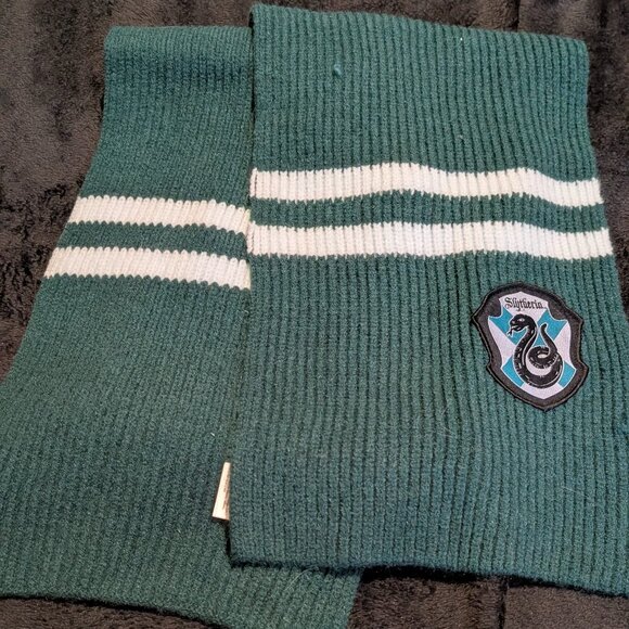 Miniso Harry Potter Hogwarts Green School Slytherin Scarf 64 Inch - Picture 1 of 5